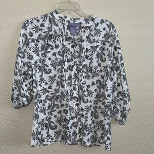 Laura Scott Black and White Patterned Blouse